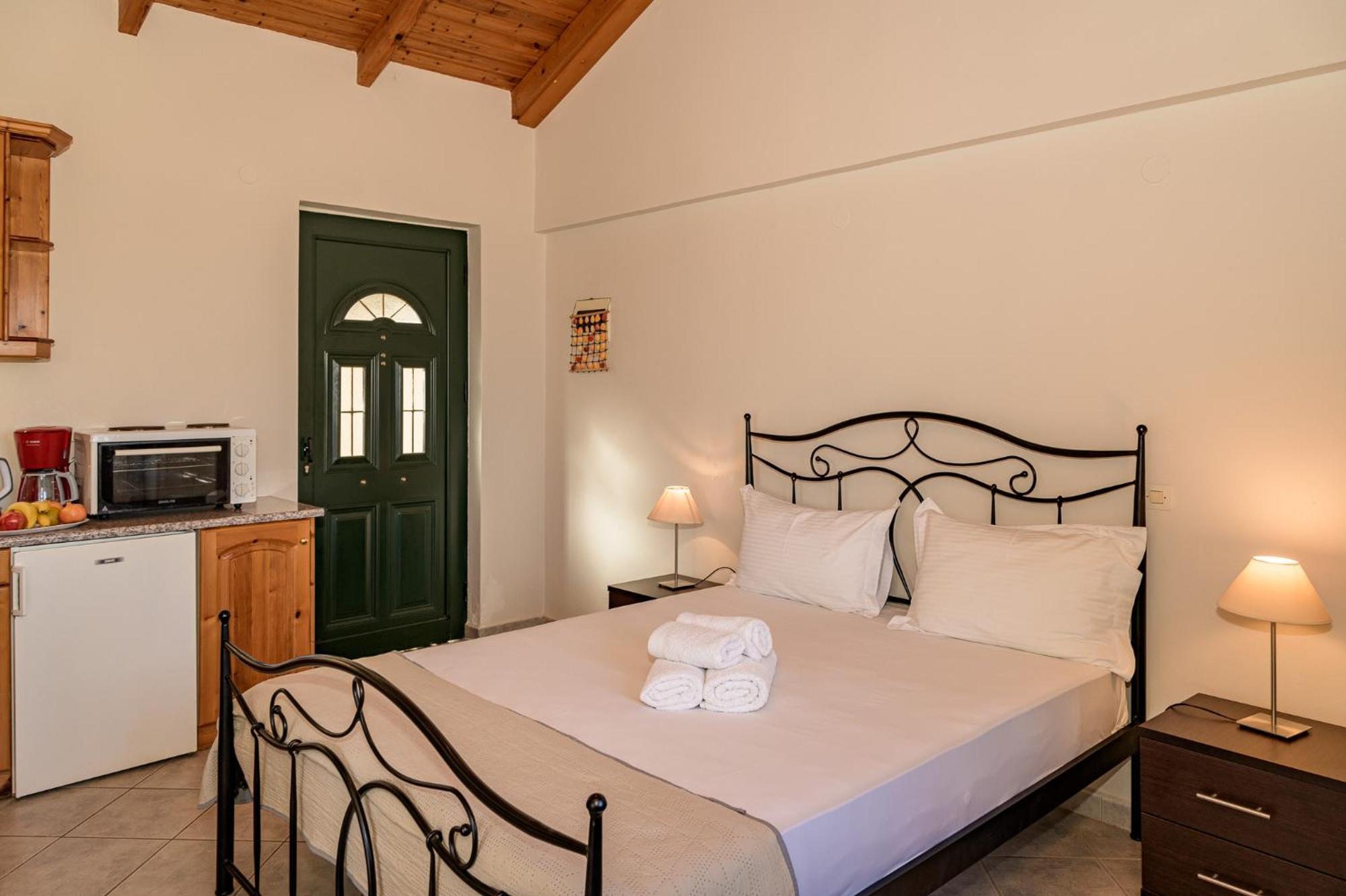 Villa Mare Studios Skinaria Экстерьер фото